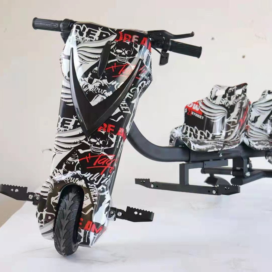Three Wheel Flash Scooter Children Drift Car Children's Electric Drift Car